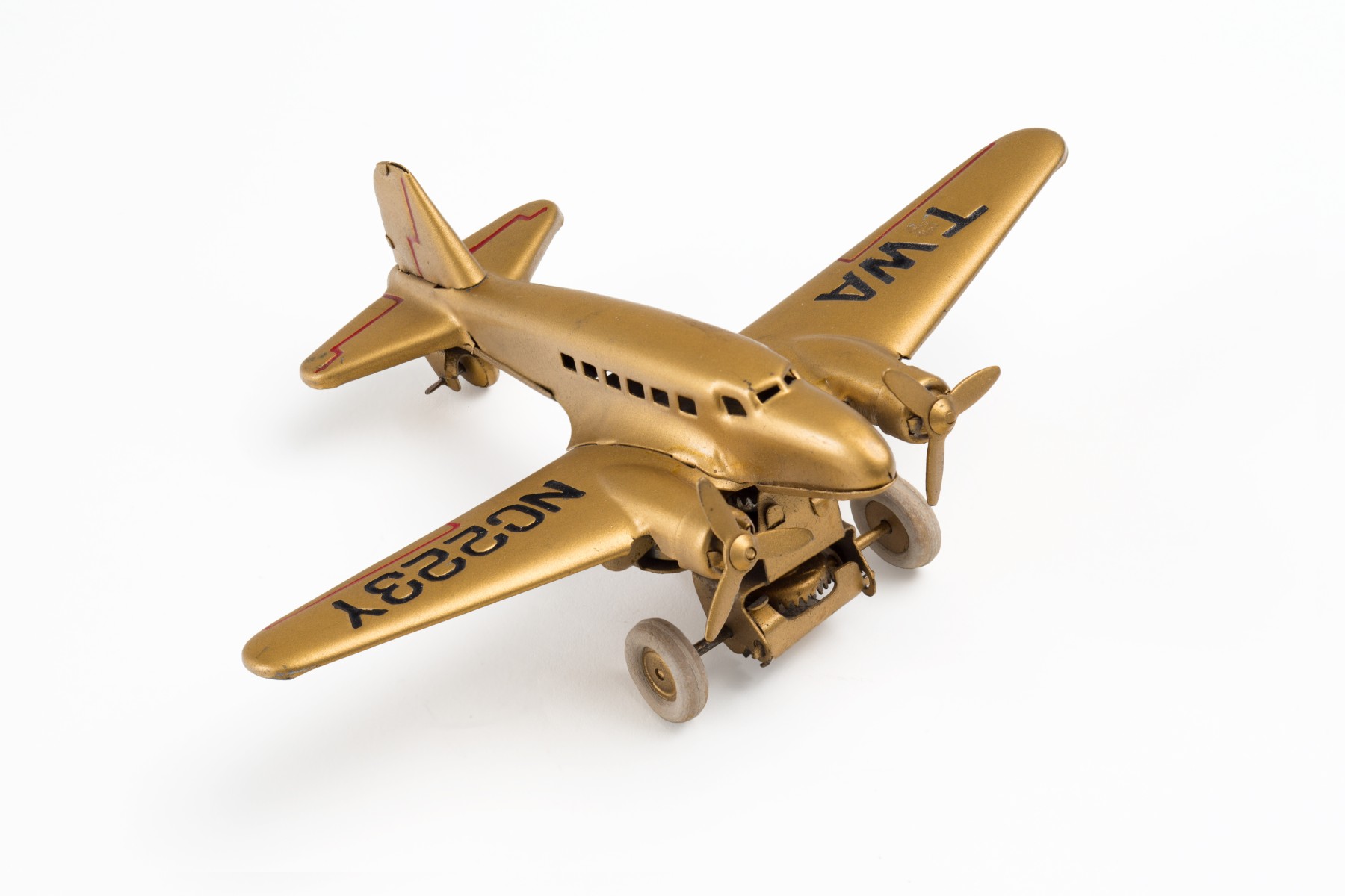 Douglas Baby TWA NC223Y