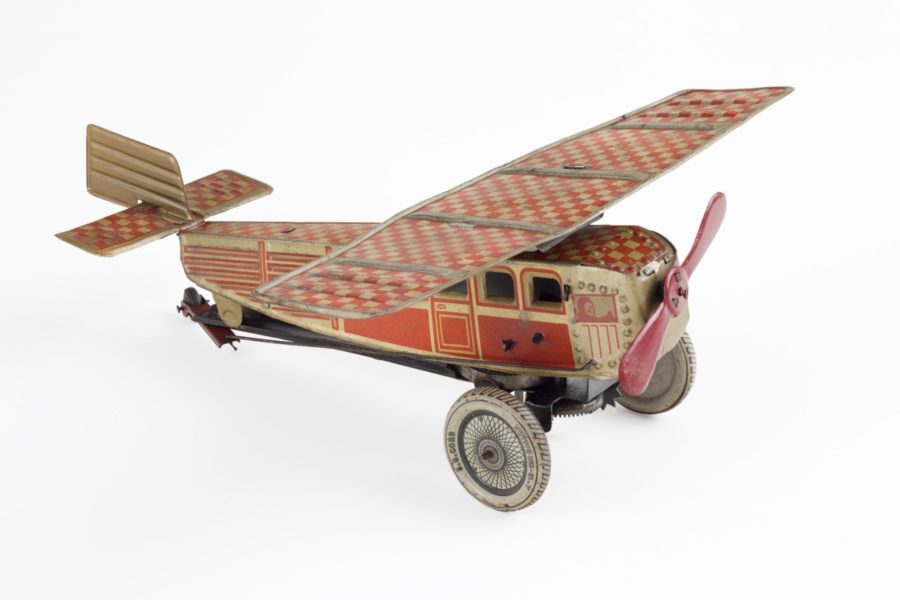 Avion capotage aux damiers