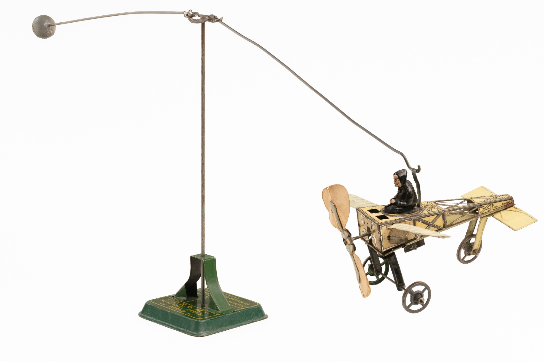 Avion de Blériot autour d’un mât