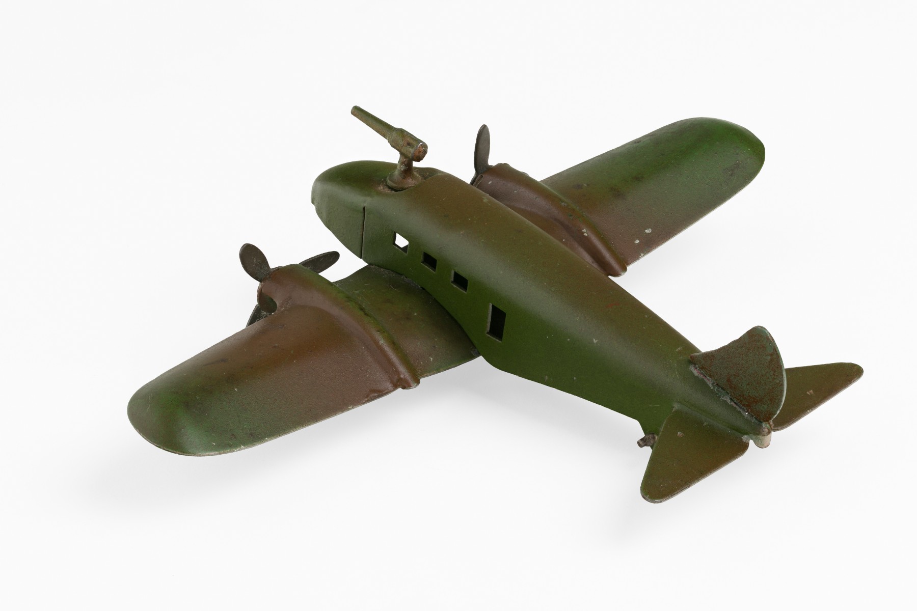 Avion militaire avec canon