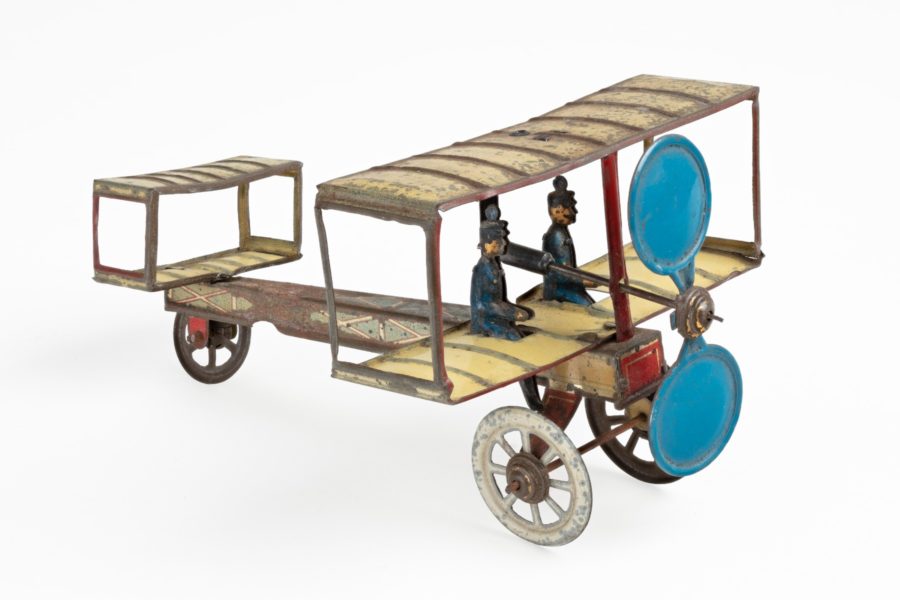Biplan penny toy