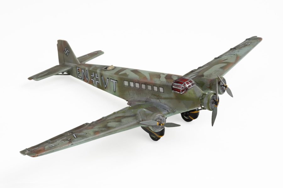 Junker JU 52