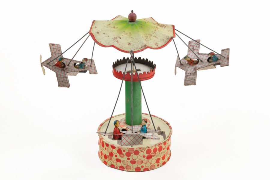 Carrousel aux nacelles-avions