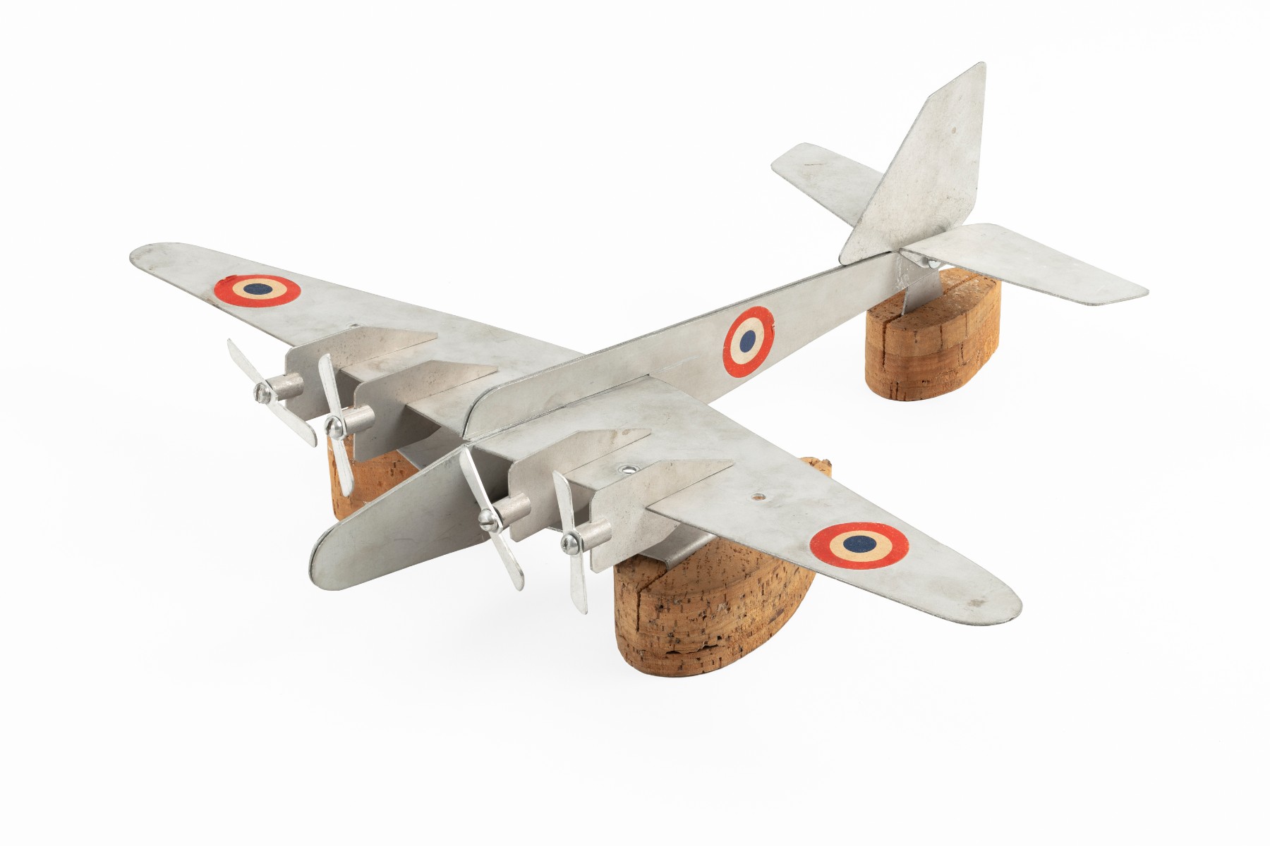 Hydravion quadrimoteur