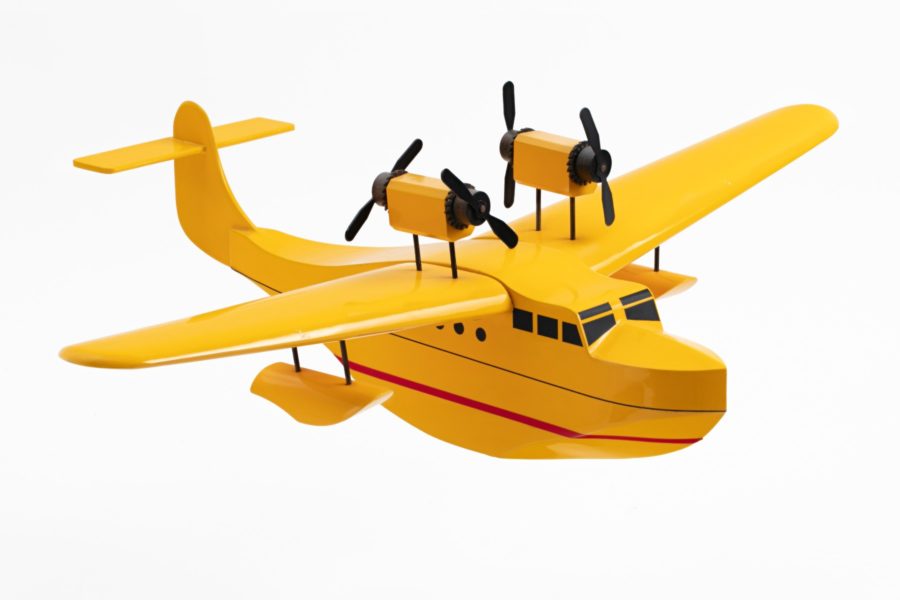 Hydravion bimoteur