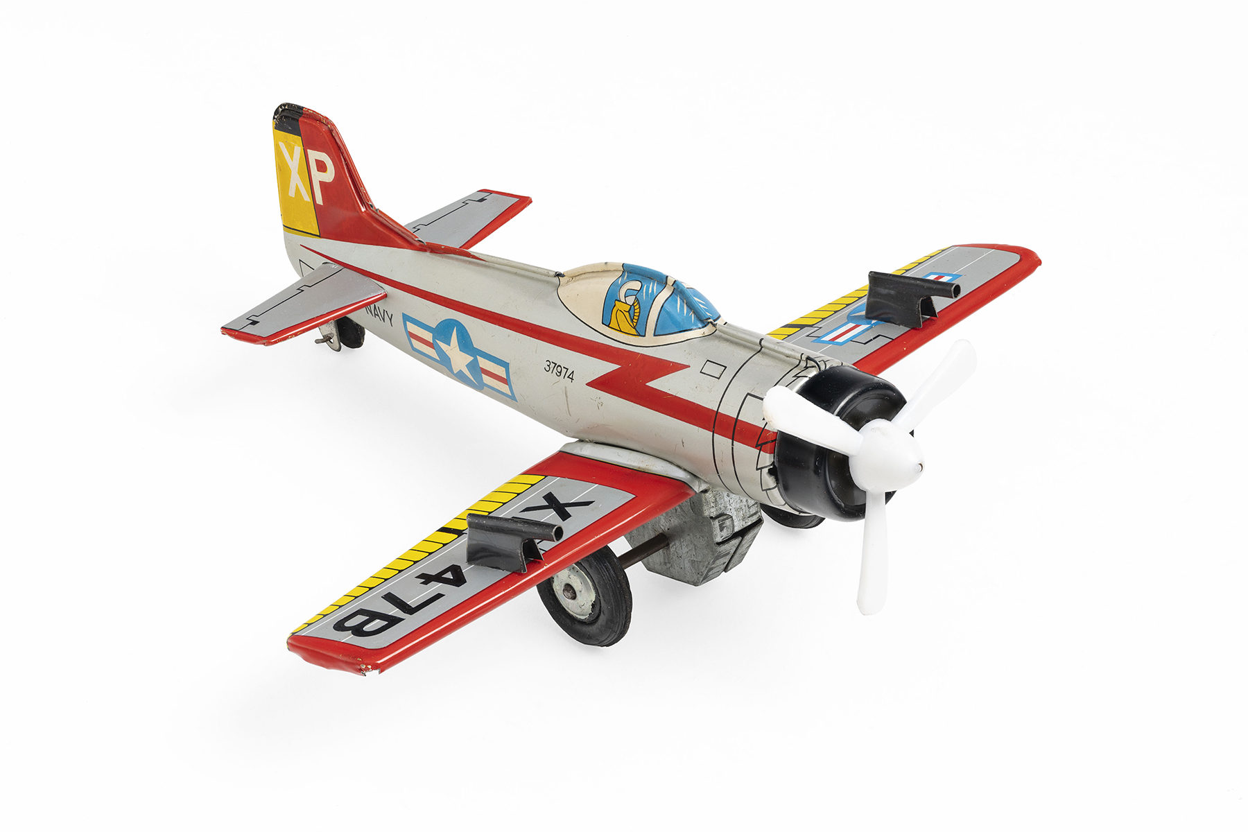 XP-47B